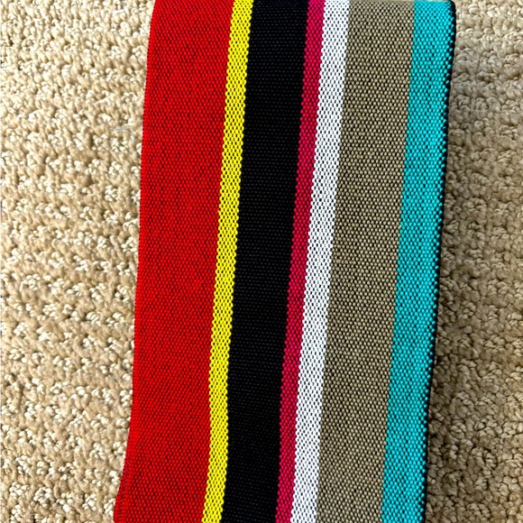 Vintage Striped Woven Belt with Wooden rings - Picture 7 of 8